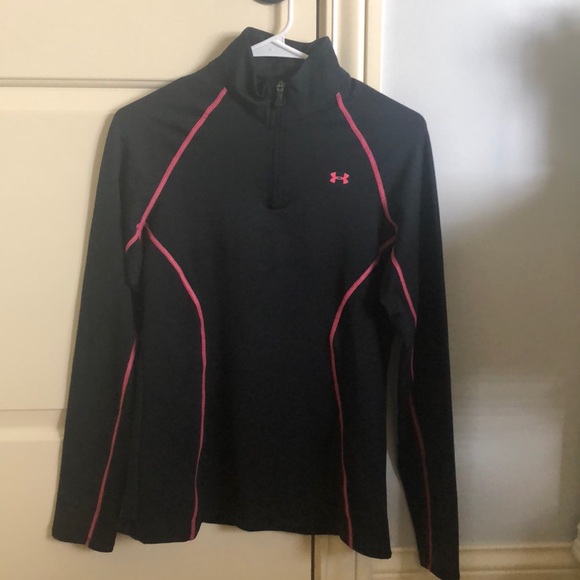 Under Armour Tops - Under Armour quarter zip top